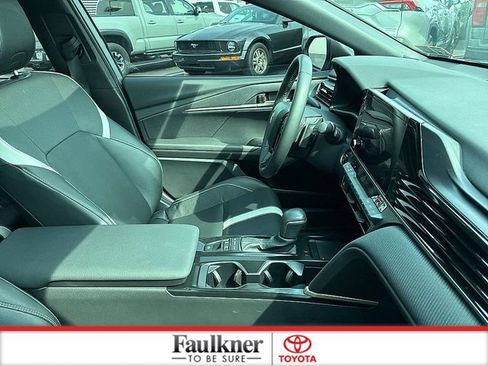Certified 2026 Toyota Camry SE w/ Convenience Package FWD image 18
