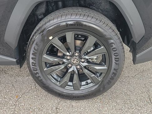 Used 2026 Toyota RAV4 XLE Premium FWD image 5