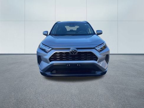 Used 2025 Toyota RAV4 LE image 3