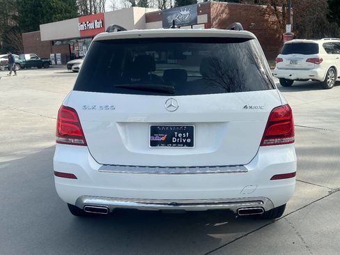 Used 2015 Mercedes-Benz GLK 350 GLK 350 4MATIC AWD 4dr SUV image 17