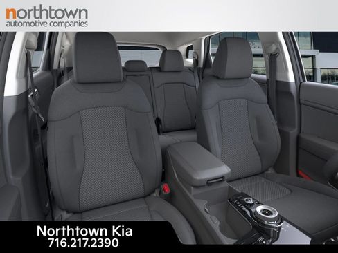 New 2025 Kia Sportage LX AWD/4WD image 16
