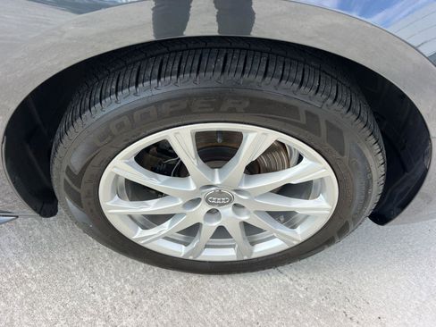 Used 2020 Audi A4 2.0T Premium w/ Convenience Package image 12