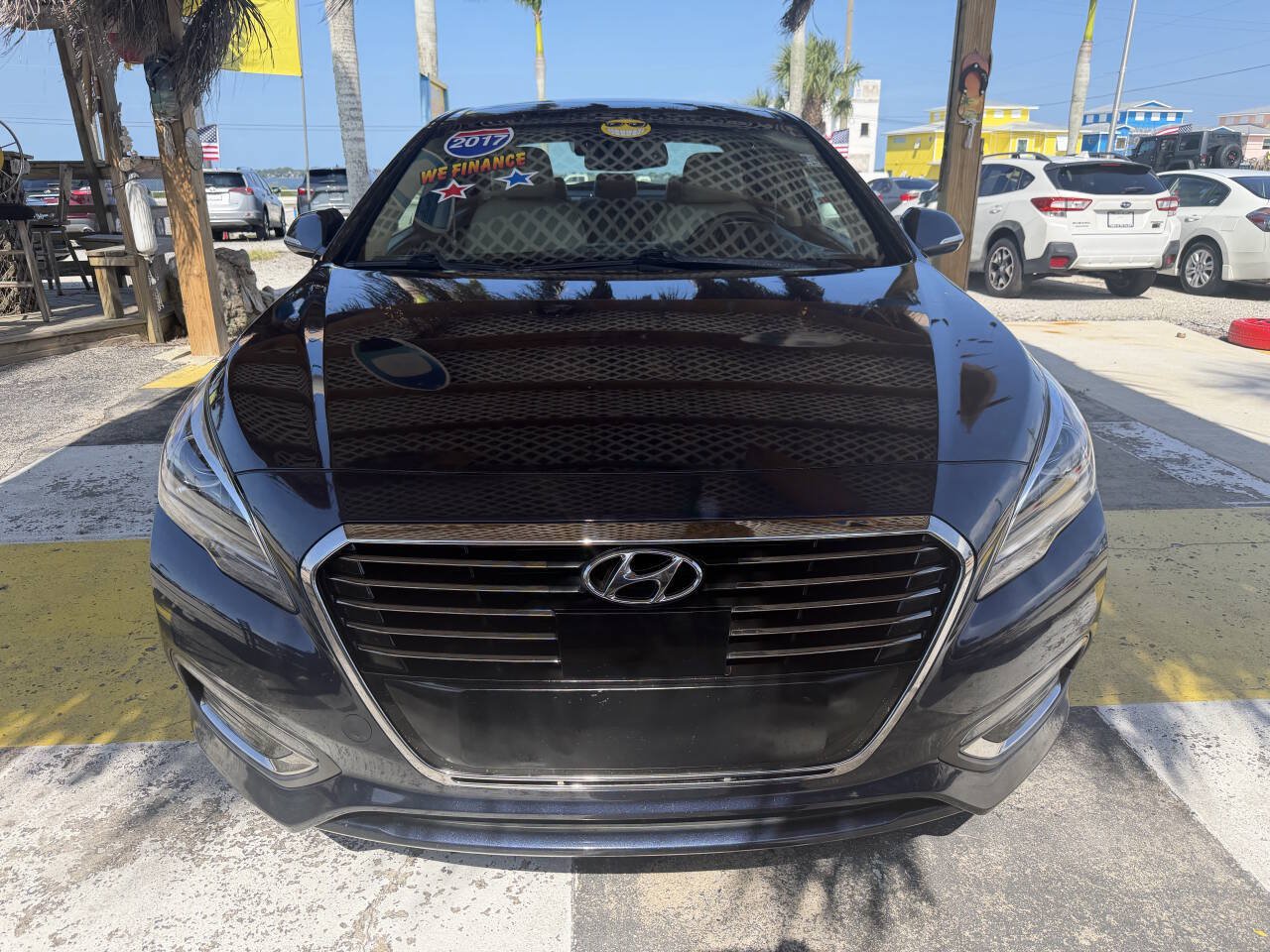 Used 2017 Hyundai Sonata Limited w/ Ultimate Package 02 FWD image 2