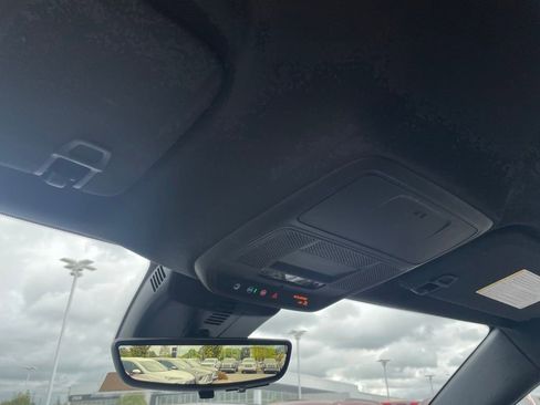 New 2026 Buick Enclave Sport Touring w/ Power Package FWD image 19