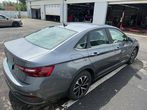 Used 2024 Volkswagen Jetta S FWD image 2