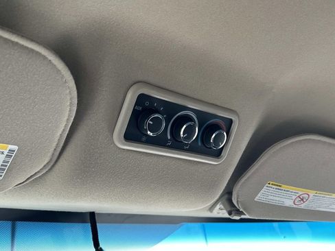 Used 2023 Chevrolet Express 3500 LS image 22