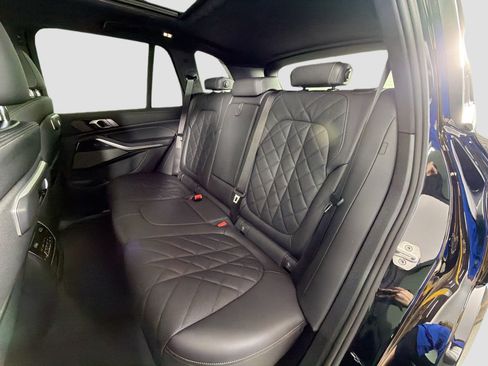 New 2026 BMW X5 xDrive40i w/ M Sport Package image 25
