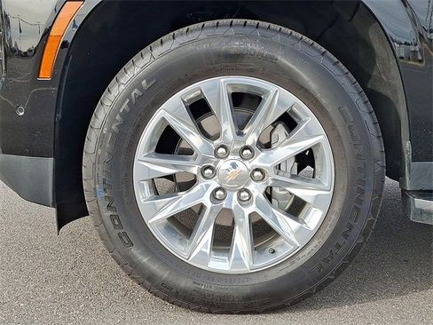 Used 2025 Chevrolet Tahoe Premier image 8