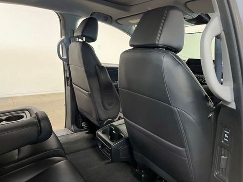 Used 2024 Honda Odyssey EX-L image 14