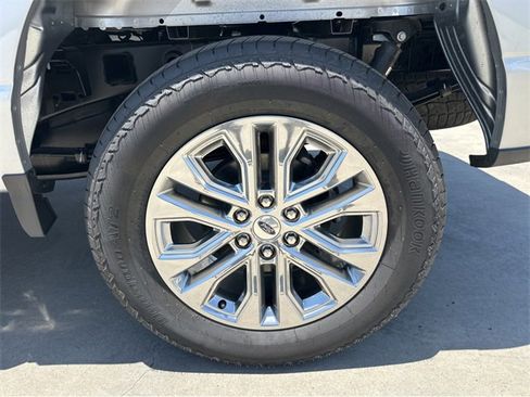 New 2025 Ford F150 Lariat w/ Equipment Group 501A Mid image 42