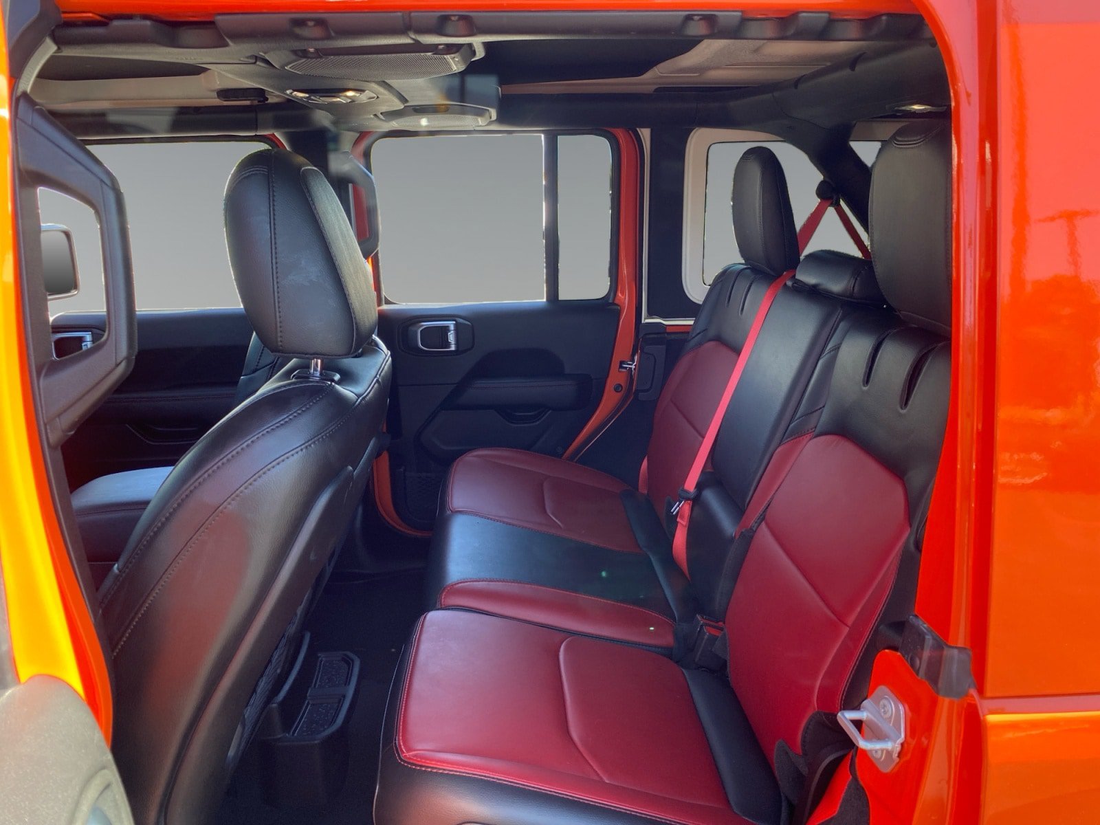 Used 2023 Jeep Wrangler Unlimited Rubicon 4xe AWD/4WD image 13