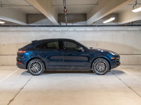 Certified 2023 Porsche Cayenne Coupe AWD/4WD image 8