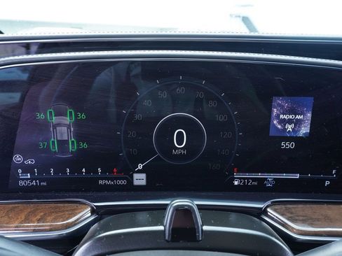 Used 2021 Cadillac Escalade Sport Platinum image 23