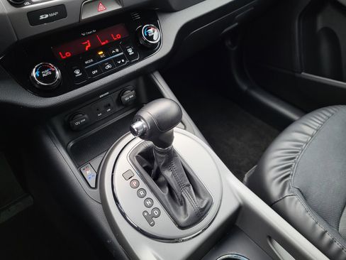 Used 2015 Kia Sportage EX image 26