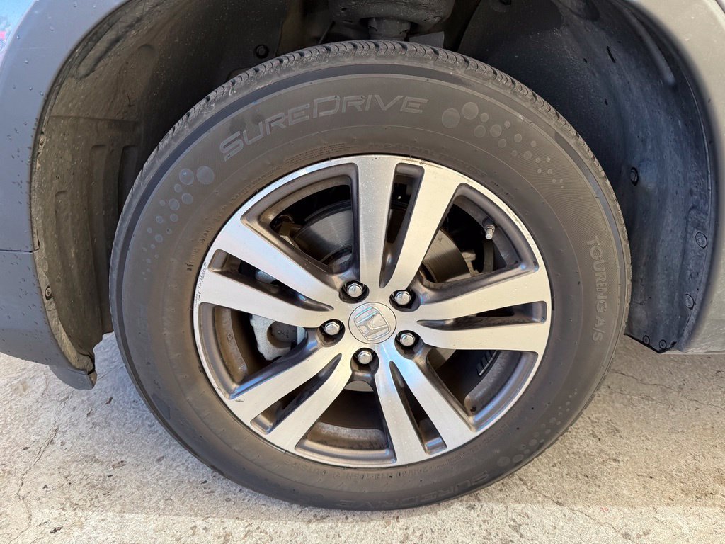 Used 2017 Honda Pilot EX-L image 3