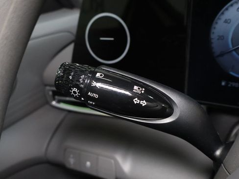 Used 2024 Hyundai Elantra SEL FWD image 20