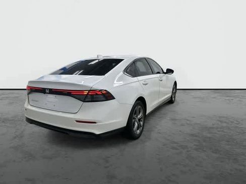 Used 2024 Honda Accord EX image 3