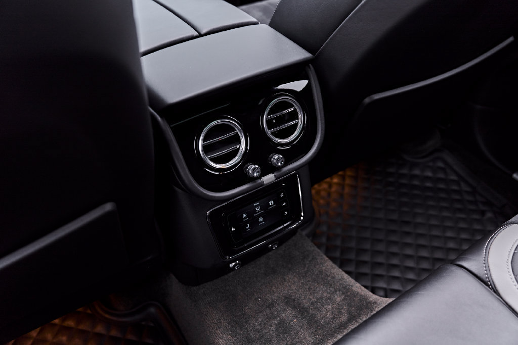 Used 2020 Bentley Bentayga Speed AWD/4WD image 60