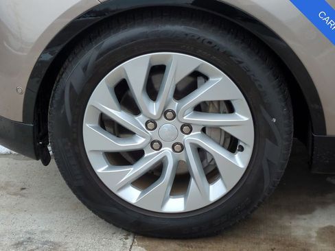 Used 2023 Land Rover Discovery S R-Dynamic image 13