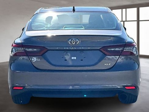 Used 2023 Toyota Camry XLE w/ Cold Weather Package FWD image 5