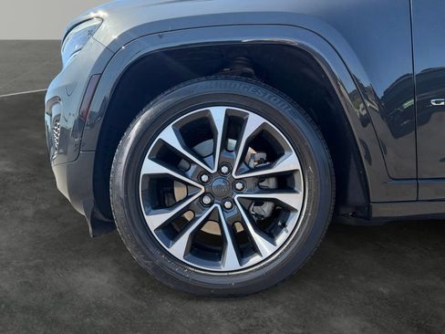 Used 2022 Jeep Grand Cherokee L Overland AWD/4WD image 5