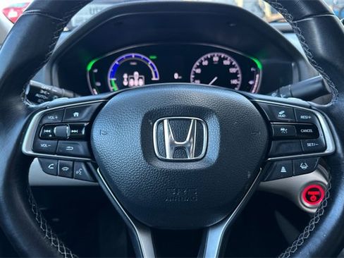 Certified 2022 Honda Accord Touring image 25