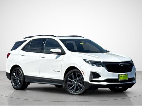 Used 2024 Chevrolet Equinox RS w/ RS Leather Package AWD/4WD image 2