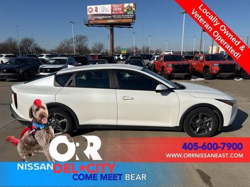 Used 2025 Kia K4 LXS image 6