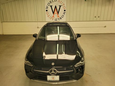 Used 2025 Mercedes-Benz CLA 250 4MATIC image 12