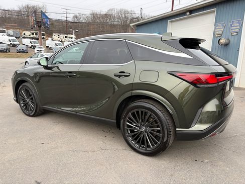 Used 2025 Lexus RX 350 AWD image 3