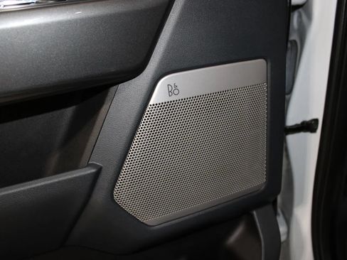 Used 2022 Ford F150 Lariat w/ Equipment Group 502A High AWD/4WD image 16
