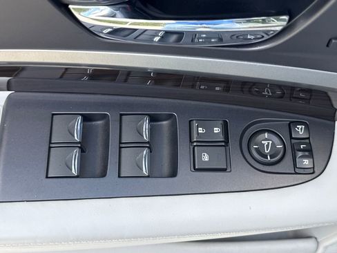 Used 2014 Acura RLX w/ Technology Package FWD image 14