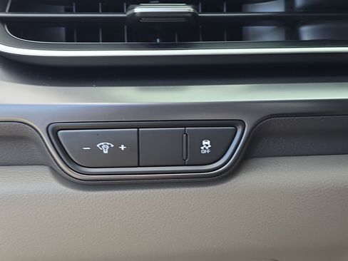 Certified 2026 Kia Carnival LX FWD image 29