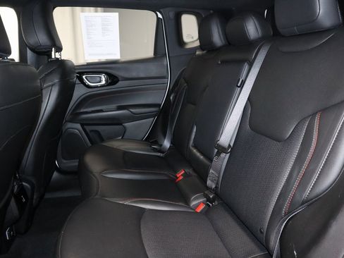 Used 2023 Jeep Compass Trailhawk w/ Trailhawk Convenience Group image 21