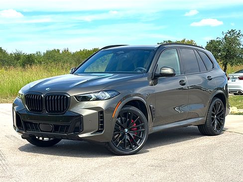 New 2026 BMW X5 sDrive40i w/ M Sport Package RWD image 2