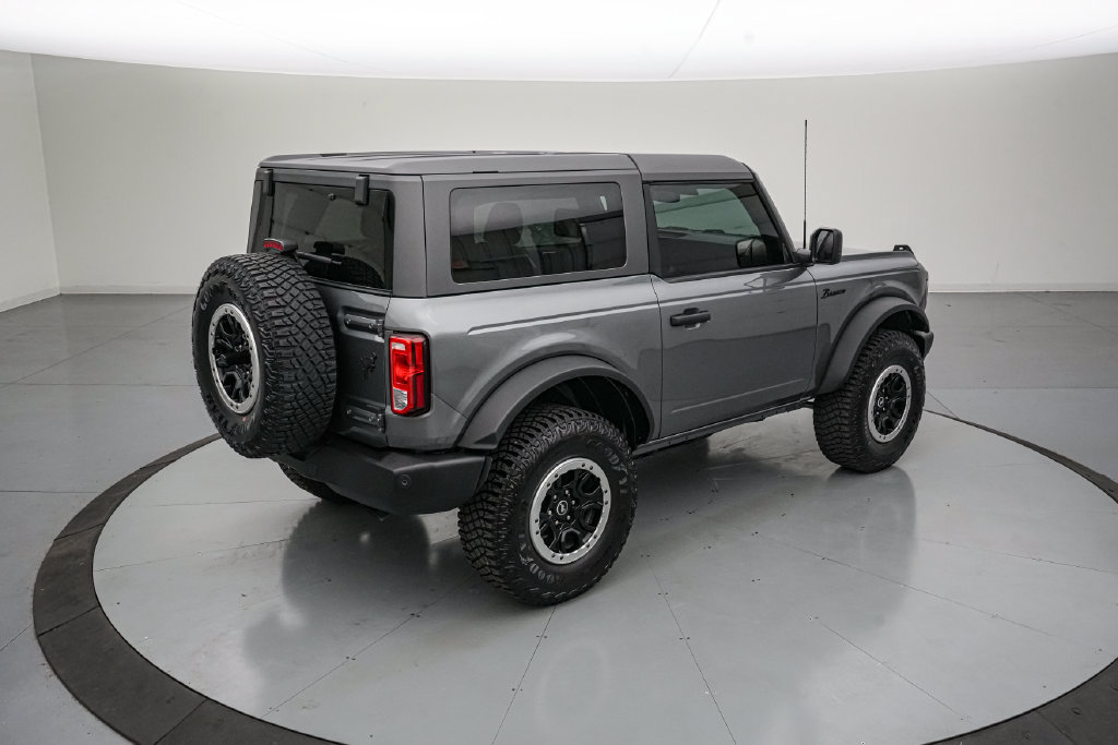 Certified 2023 Ford Bronco Big Bend w/ Sasquatch Package AWD/4WD image 4
