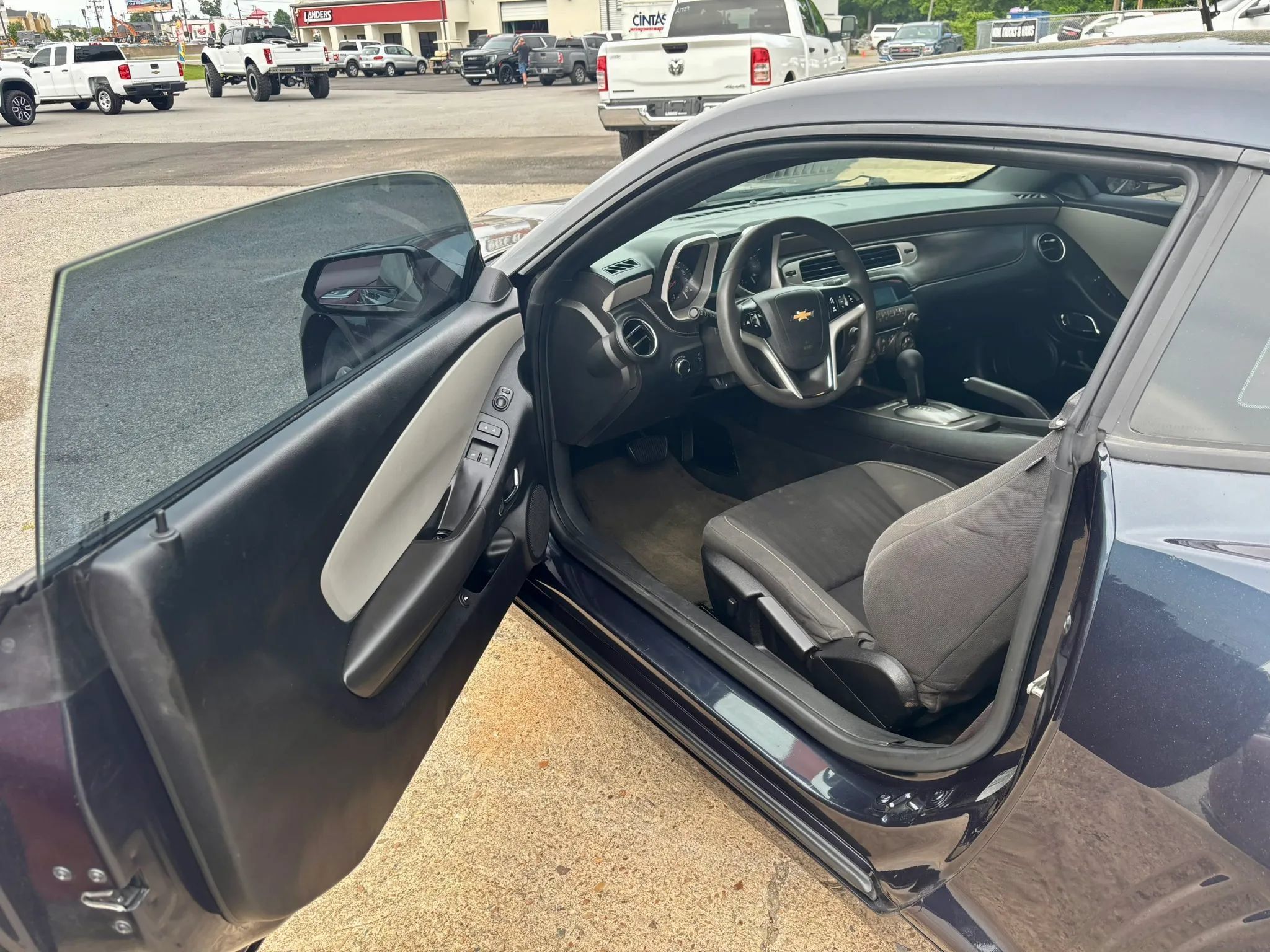 Used 2014 Chevrolet Camaro LS RWD image 19