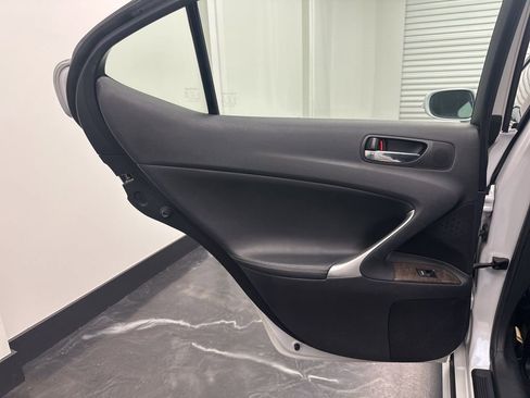 Used 2010 Lexus IS 250 AWD image 14