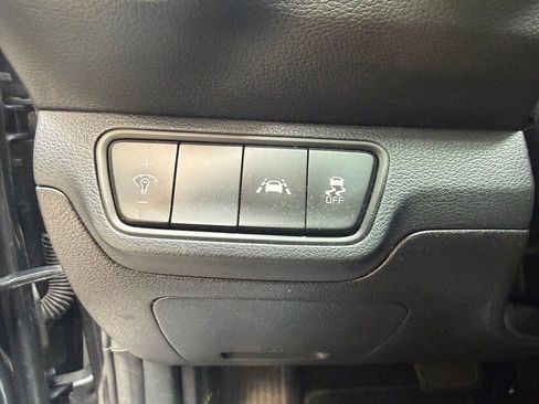 Used 2019 Kia Forte S w/ S Premium Package FWD image 13