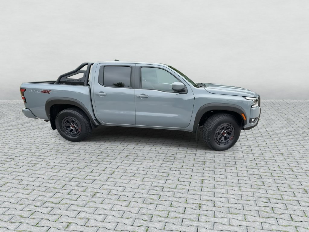 Certified 2025 Nissan Frontier PRO-4X w/ Pro Premium Package AWD/4WD image 9
