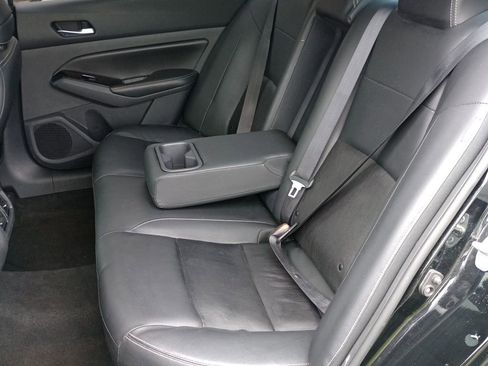 Used 2022 Nissan Altima 2.5 SL FWD image 18
