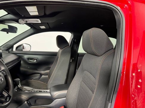 Used 2024 Honda HR-V Sport image 22