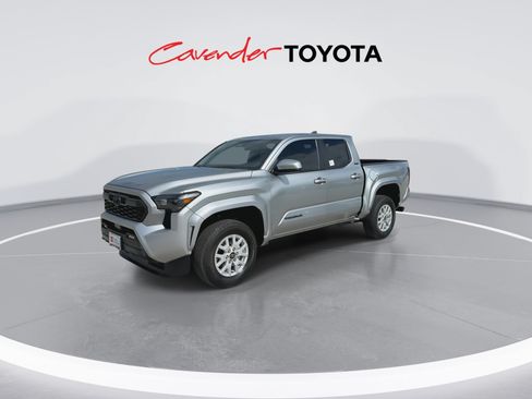 Certified 2025 Toyota Tacoma SR5 RWD image 4