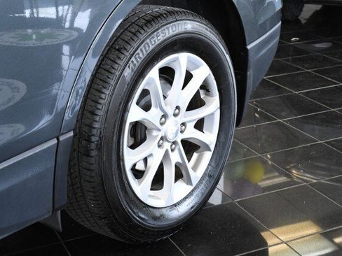 Used 2019 Chevrolet Equinox LT AWD/4WD image 34