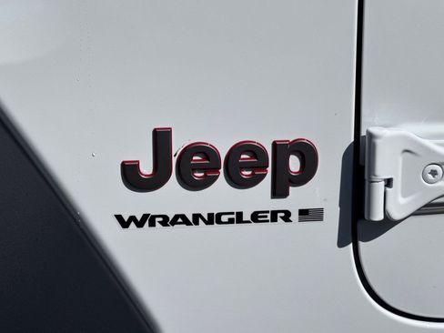 New 2026 Jeep Wrangler Unlimited Rubicon image 25