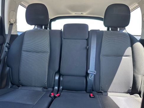 Used 2018 Nissan Pathfinder SV FWD image 13