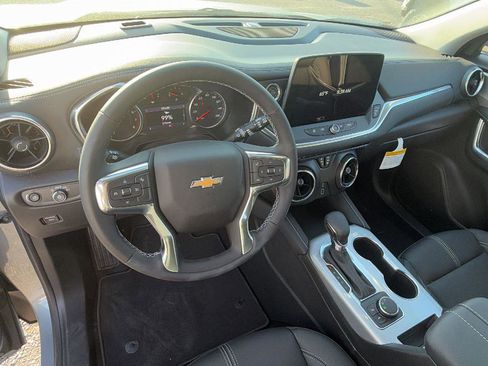 New 2026 Chevrolet Blazer LT FWD image 17