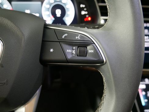 Used 2025 Audi Q7 3.0T Prestige AWD/4WD image 28