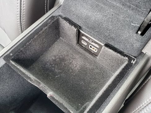 Certified 2023 Cadillac XT5 Premium Luxury w/ LPO, Floor Liner Package AWD/4WD image 34