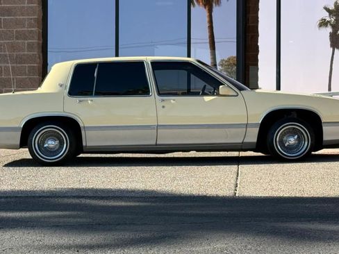 Used 1989 Cadillac De Ville Sedan FWD image 15